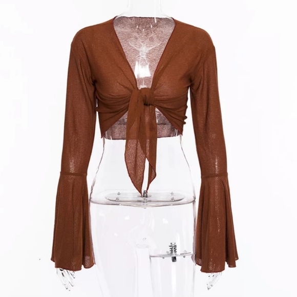 Boho Fun Front Tie Crop Blouse - Picture 4 of 5